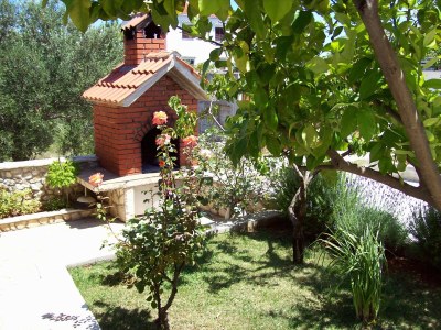 Apartment One bedroom apartment with terrace and sea view Sevid, Trogir A-11505-b - Outdoor photo 6
