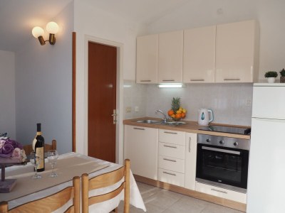 Apartment One bedroom apartment with terrace and sea view Sevid, Trogir A-11505-b - Outdoor photo 12