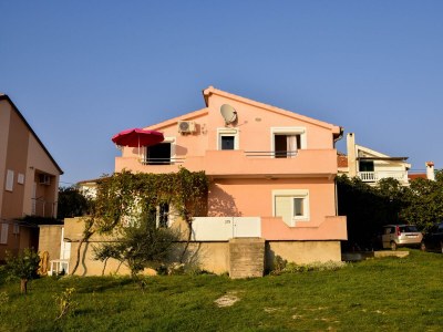 Apartment Two bedroom apartment with terrace and sea view Rtina - Miletići, Zadar A-11548-a - Outdoor photo 3