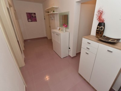 Apartment Two bedroom apartment with terrace and sea view Rtina - Miletići, Zadar A-11548-a - Outdoor photo 19