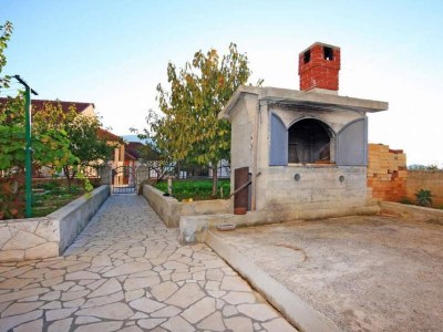 Apartment Two bedroom apartment with terrace and sea view Grebaštica, Šibenik A-11572-b - Outdoor photo 6