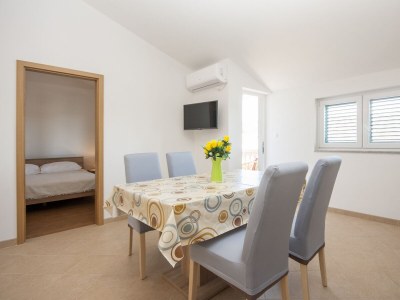 Apartment One bedroom apartment with terrace and sea view Grebaštica, Šibenik A-11572-c - Outdoor photo 11