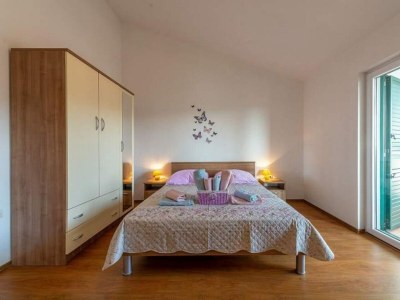 Apartment One bedroom apartment with terrace and sea view Grebaštica, Šibenik A-11572-c - Outdoor photo 15