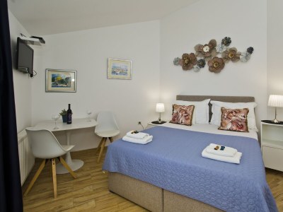 Apartment One bedroom apartment near beach Hvar A-10430-a - Outdoor photo 20