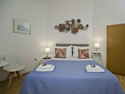 Apartment One bedroom apartment near beach Hvar A-10430-a - Outdoor photo 23