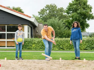 Bungalow For 10 people in the holiday resort Broedershoek - Outdoor photo 7