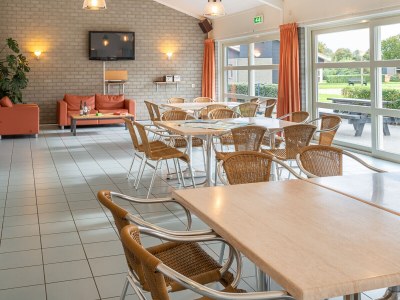 Bungalow For 10 people in the holiday resort Broedershoek - Outdoor photo 11