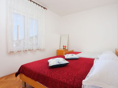 Apartment Apartments by the sea Vinišće, Trogir - 11029 in Vinisce - Apartment