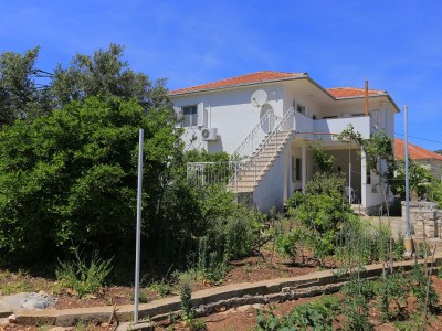 Apartment Apartments by the sea Vinišće, Trogir - 11029 - Outdoor photo 7
