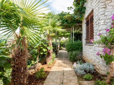 Apartment Two bedroom apartment with terrace and sea view Rabac, Labin A-12107-c - Outdoor photo 8