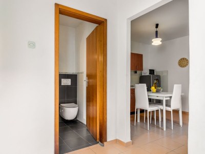 Apartment Two bedroom apartment with terrace Mali Lošinj, Lošinj A-12551-a - Outdoor photo 17