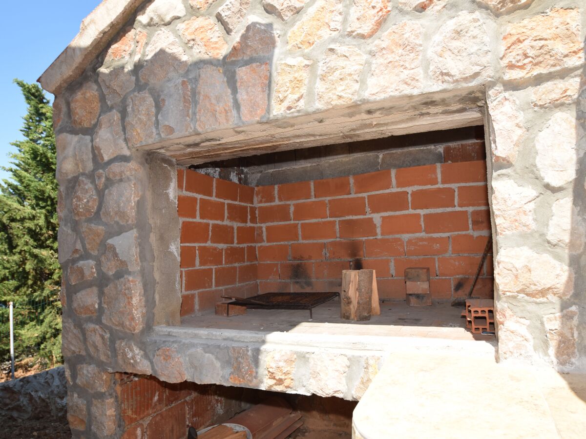 Apartment Two bedroom apartment with terrace and sea view Starigrad, Paklenica A-12939-a - Outdoor photo 3