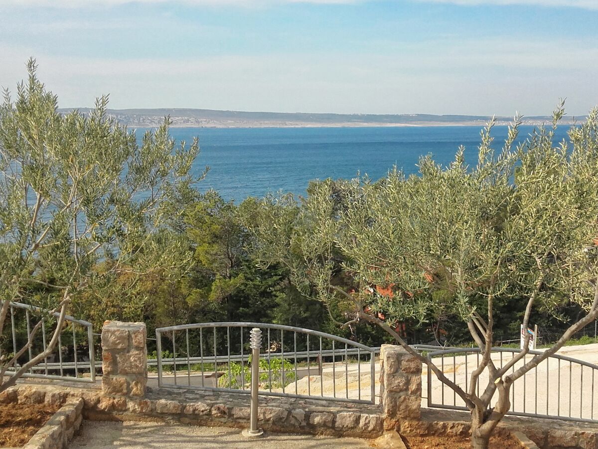 Apartment Two bedroom apartment with terrace and sea view Starigrad, Paklenica A-12939-a - Outdoor photo 4