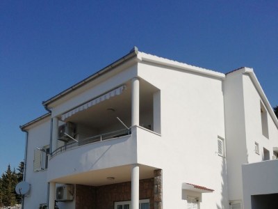 Apartment Two bedroom apartment with terrace and sea view Starigrad, Paklenica A-12939-a - Outdoor photo 2