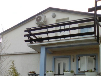 Apartment One bedroom apartment with terrace Novi Vinodolski A-15292-b - Outdoor photo 5