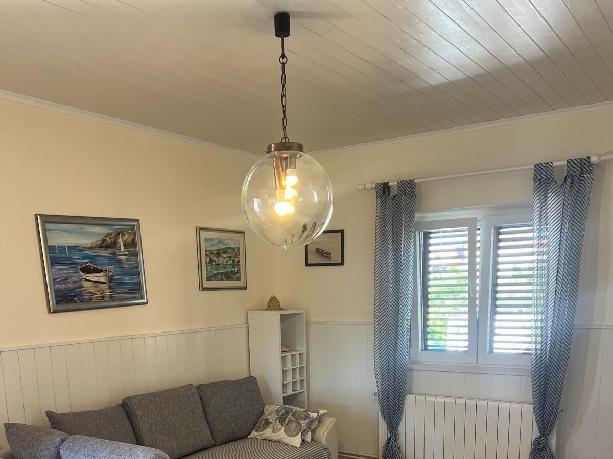 Apartment Three bedroom apartment with terrace and sea view Supetar, Brač A-13165-b - Outdoor photo 5