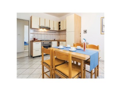 Apartment Two bedroom apartment near beach Sutivan, Brač A-15617-a - Outdoor photo 8