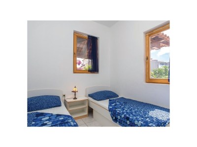 Apartment Two bedroom apartment near beach Sutivan, Brač A-15617-a - Outdoor photo 11