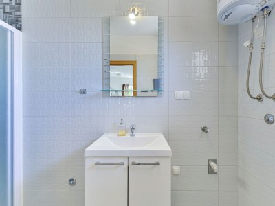 Apartment Two bedroom apartment near beach Nin, Zadar A-13172-d - Outdoor photo 17