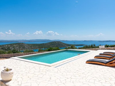 Holiday house Two bedroom house with terrace and sea view Cove Triluke, Pašman K-13577 - Outdoor photo 12