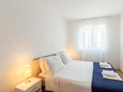 Apartment Three bedroom apartment with balcony and sea view Lopar, Rab A-14070-d - Outdoor photo 18