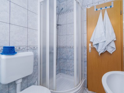 Apartment One bedroom apartment with terrace and sea view Rab A-14120-a - Outdoor photo 29