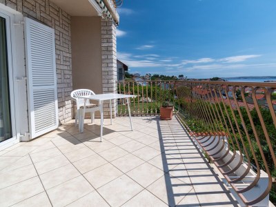 Apartment One bedroom apartment with terrace and sea view Rab A-14120-a - Outdoor photo 39