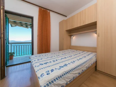 Apartment One bedroom apartment near beach Brist, Makarska A-15714-e in Podaca - Apartment
