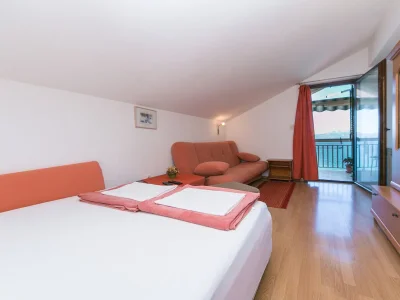 Apartment One bedroom apartment near beach Brist, Makarska A-15714-e - Outdoor photo 6