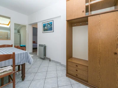Apartment One bedroom apartment near beach Brist, Makarska A-15714-e - Outdoor photo 13