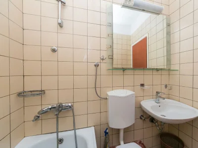 Apartment One bedroom apartment near beach Brist, Makarska A-15714-e - Outdoor photo 18