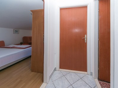 Apartment One bedroom apartment near beach Brist, Makarska A-15714-e - Outdoor photo 20