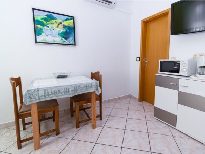 Apartment One bedroom apartment with balcony and sea view Rab A-14120-b - Outdoor photo 17