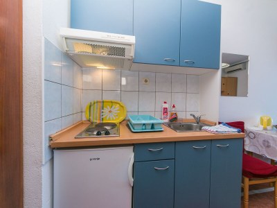 Apartment Studio flat near beach Brist, Makarska AS-15714-a - Outdoor photo 5