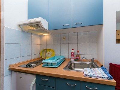 Apartment Studio flat near beach Brist, Makarska AS-15714-a - Outdoor photo 6