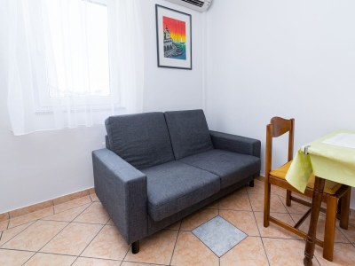 Apartment Two bedroom apartment with balcony and sea view Rab A-14120-c - Outdoor photo 14