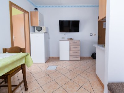 Apartment Two bedroom apartment with balcony and sea view Rab A-14120-c - Outdoor photo 17