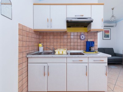 Apartment Two bedroom apartment with balcony and sea view Rab A-14120-c - Outdoor photo 18