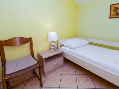 Apartment Two bedroom apartment with balcony and sea view Rab A-14120-c - Outdoor photo 28