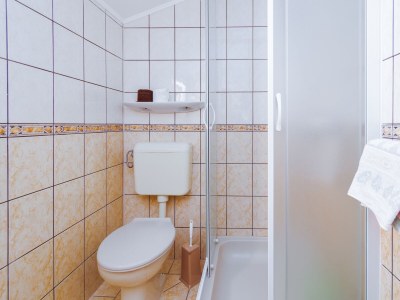 Apartment Two bedroom apartment with balcony and sea view Rab A-14120-c - Outdoor photo 31