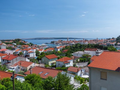 Apartment Two bedroom apartment with balcony and sea view Rab A-14120-c - Outdoor photo 36