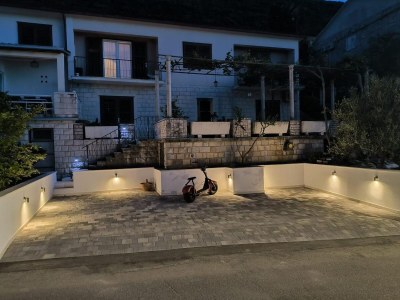 Apartment Two bedroom apartment with terrace Trpanj, Pelješac A-16004-b in Trpanj - Apartment