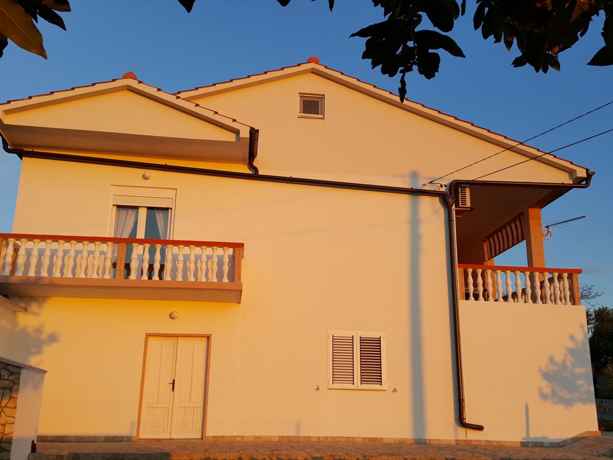 Apartment One bedroom apartment with terrace Vrsi, Zadar A-14211-b - Outdoor photo 5