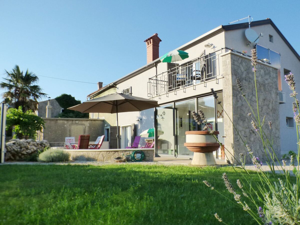 Holiday house Three bedroom house with terrace Skrbcici, Krk K-16084