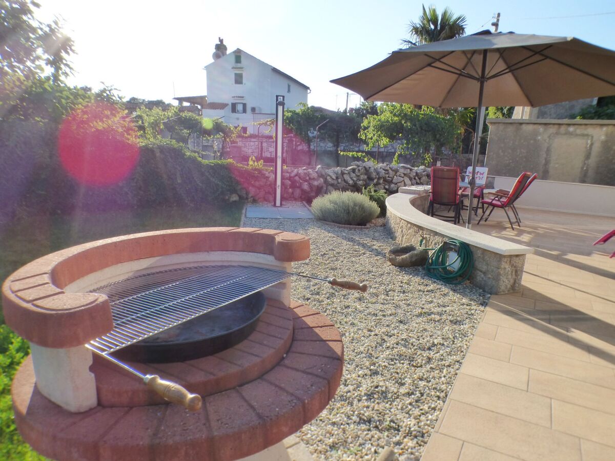 Holiday house Three bedroom house with terrace Skrbcici, Krk K-16084 - Outdoor photo 2