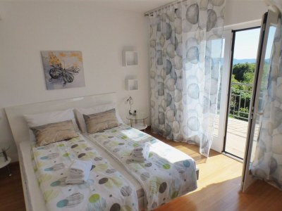 Holiday house Three bedroom house with terrace Skrbcici, Krk K-16084 - Outdoor photo 12