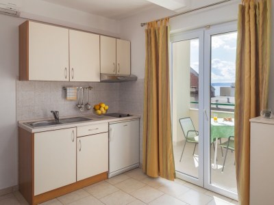 Apartment One bedroom apartment with terrace and sea view Tučepi, Makarska A-14457-a - Outdoor photo 18