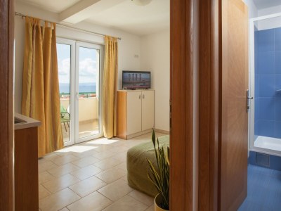 Apartment One bedroom apartment with terrace and sea view Tučepi, Makarska A-14457-a - Outdoor photo 25