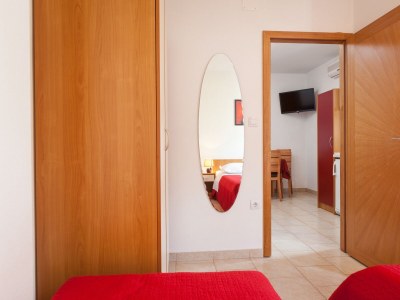 Apartment One bedroom apartment with terrace and sea view Tučepi, Makarska A-14457-b - Outdoor photo 19