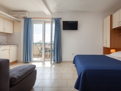 Apartment Studio flat with balcony and sea view Tučepi, Makarska AS-14457-a - Outdoor photo 17